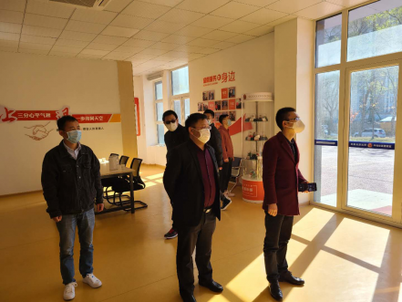 广安爱多贺洪燕一行光临qy千亿软件